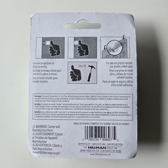 🌺(2for$10) Hillman 4-Count Canvas Hanger with Level - Picture 2 of 5